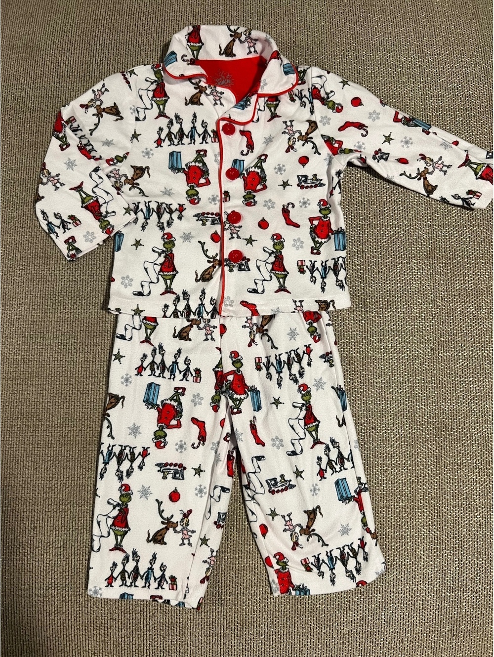 The Grinch Flannel Pajama Set